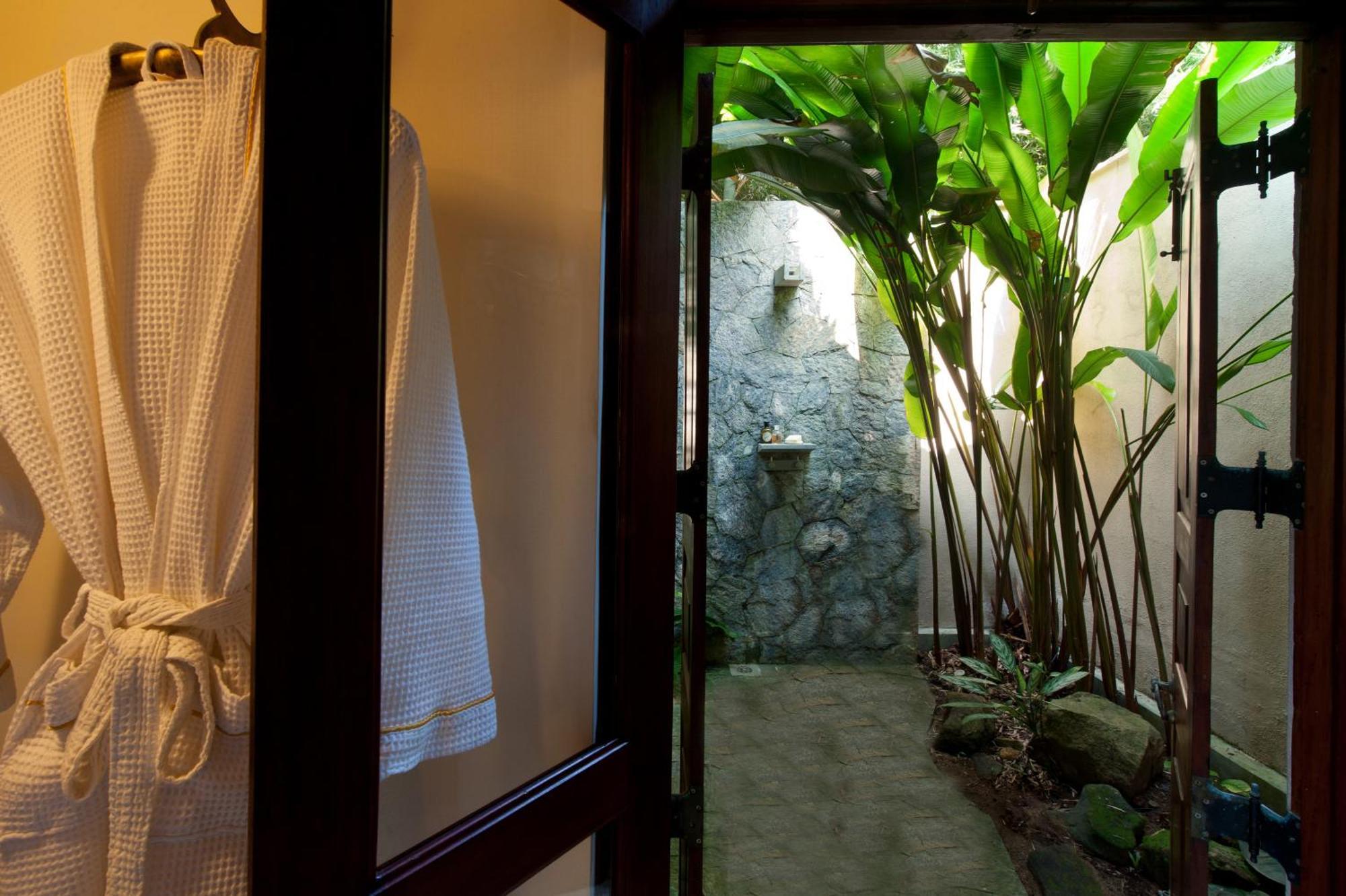 Reef Villa Вадува Стая снимка